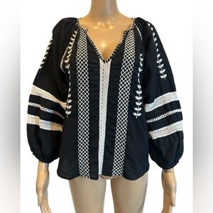Karen Kane Black Embroidered V-Neck Peasant Blouse Top size S